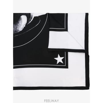 지방시 Faun 프린트 스카프