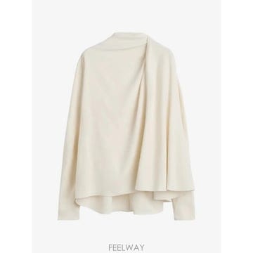 당일배송 토템 비대칭 드레이프 에크루 캐디 블라우스