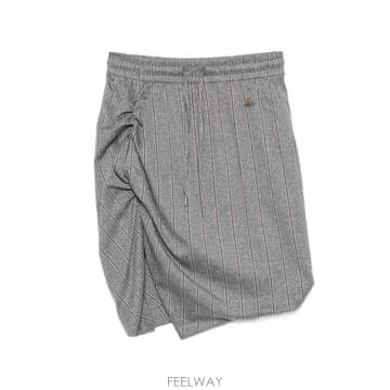 당일배송 비비안웨스트우드 사이드 팬서 핀스트라이프 프린트 주름 미니 스커트