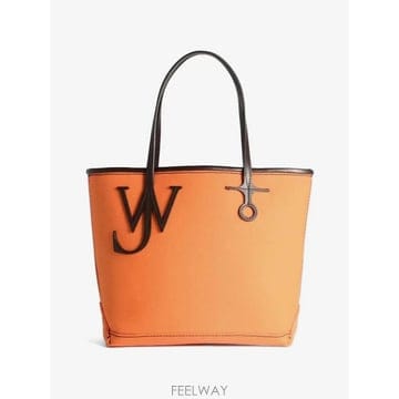 J.W.Anderson ���Ϲ�� JW�ش��� �ΰ� �� ��Ʈ ����Ϲ�� JW�ش��� �ΰ� �� ��Ʈ ��
