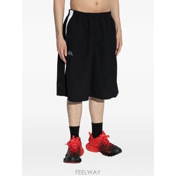 Balenciaga ���Ϲ�� �߷��þư� X NBA �ΰ� Ʈ���������Ϲ�� �߷��þư� X NBA �ΰ� Ʈ������