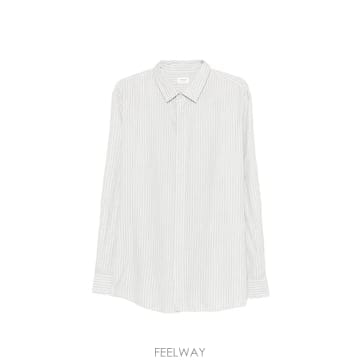 Saint Laurent ���Ϲ�� ���ζ� �ɽ�Ʈ������ ��Ҹ� �������Ϲ�� ���ζ� �ɽ�Ʈ������ ��Ҹ� ����