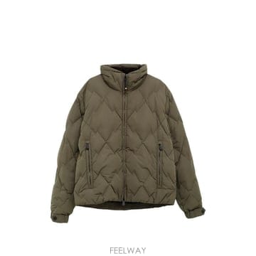 26 FW 몽클레어 그레노블 브라만스 퀼팅 하이 넥 다운 재킷 L20971A0003059876 TP45946