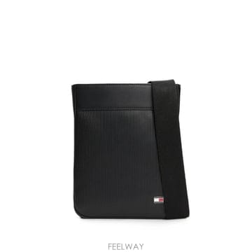 26 FW 타미힐피거 로고 패치 골지 메신저 백 AM0AM14014 TP455631045