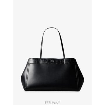 Calvin Klein 26 FW Ķ��Ŭ���� ���� ���׷� ũ��Ŀ���� ����Ʈ Ʈ���� ��Ʈ �� LV04F3904GUB1 TP4582026 FW Ķ��Ŭ���� ���� ���׷� ũ��Ŀ���� ����Ʈ Ʈ��