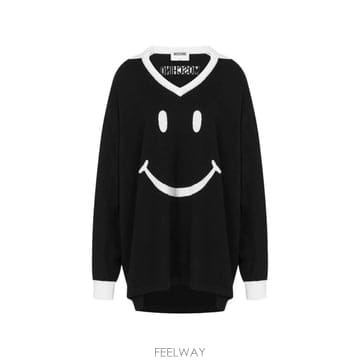 Moschino 26 FW ��Ű�� X �����ϸ� ��Ÿ���þ� ��Ʈ ������ 261E09280500 TP45578885026 FW ��Ű�� X �����ϸ� ��Ÿ���þ� ��Ʈ ������ 261E0