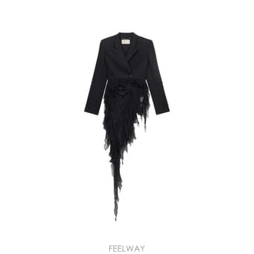 Blumarine 26 FW ���縶�� ���Ī �� �̱� �극��Ƽ�� �������� 4B035A TP45730785026 FW ���縶�� ���Ī �� �̱� �극��Ƽ�� �������� 4B03