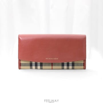 Burberry �߰���ǰ�Ǵ��� / Burberry(������) 3982451 ���� ī����Ų ���̸��� üũ ���� ��Ƽ�߰���ǰ�Ǵ��� / Burberry(������) 3982451 ���� ī����