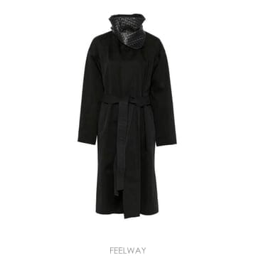 Bottega Veneta 26FW ���װ�����Ÿ ��Ʈ 871388 V6KO01010 DOUBLE BLACK26FW ���װ�����Ÿ ��Ʈ 871388 V6KO01010 DOUBLE BLACK
