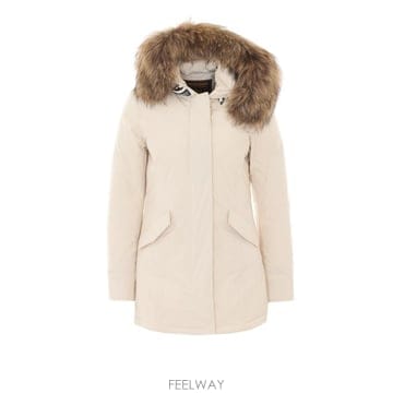 Woolrich 26FW �︮ġ �е� CFWWOU0652FB UT31288743 WHITE26FW �︮ġ �е� CFWWOU0652FB UT31288743 WHITE