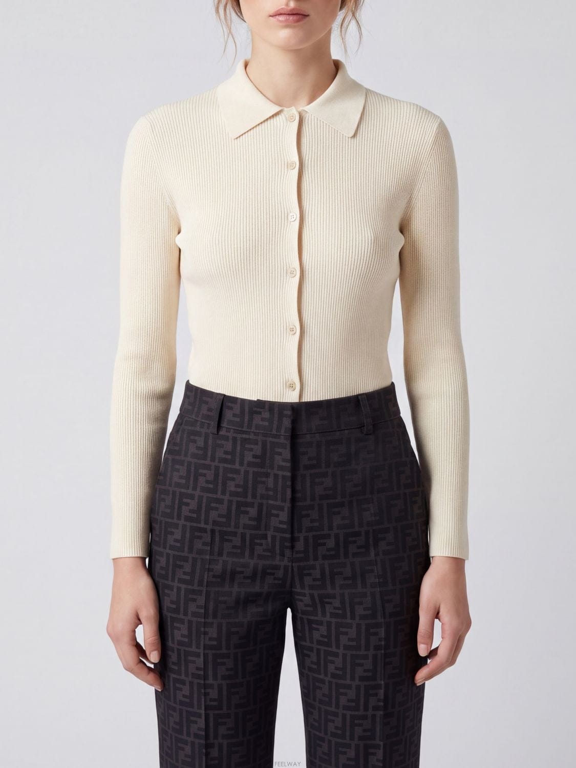 FENDI [A6] ��� FZE558AW4B ���� ����� FZE558AW4B-F0HWA[A6] ��� FZE558AW4B ���� ����� FZE558AW4B-F0HWA