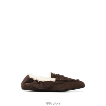 Miu Miu �̿�̿� shearling lined suede loafers 12317323428104 TP72575551�̿�̿� shearling lined suede loafers 12317323428104 
