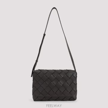 Bottega Veneta 25SS ���װ� ����Ÿ ��� �� 815796V4FV12145 TP57789747525SS ���װ� ����Ÿ ��� �� 815796V4FV12145 TP577897475