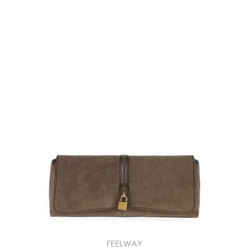 26 FW 스텔라 매카트니 Ryder padlock detail clutch bag 7P0091WP0554