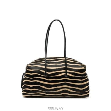 | Other Brand | 26 FW DeMellier Stockholm zebra print haircalf shoulder bag26 FW DeMellier Stockholm zebra print haircalf shoulde