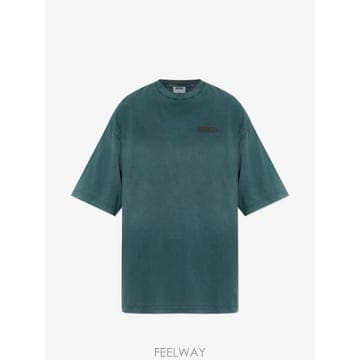26 FW 모스키노 로고 자수 티셔츠 262ZZJ07225241 TP456756851