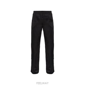 Off White 26 FW ����ȭ��Ʈ ���̽� �г� ���� 2FH00650BW009 TP45913671826 FW ����ȭ��Ʈ ���̽� �г� ���� 2FH00650BW009 TP4591