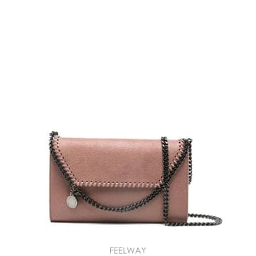 Stella McCartney 26 FW ���ڶ� ��īƮ�� �̴� ���׳�ƽ Ŭ���� ũ�ν� �� 581238WP0445 TP45523217826 FW ���ڶ� ��īƮ�� �̴� ���׳�ƽ Ŭ���� ũ�ν� �� 5
