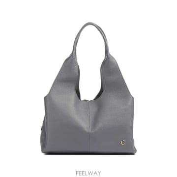| Other Brand | 26 FW Coccinelle �׷��� ���� ��� �� E1VOF110101 TP45772419326 FW Coccinelle �׷��� ���� ��� �� E1VOF110101 TP457