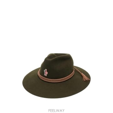 26 FW 몽클레어 그레노블 로고 패치 브레이디드 트리밍 모자 L20983B0001259A07 TP45920