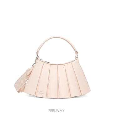 26 FW 라코스테 small Lenglen leather bag NU5011DP TP459259950