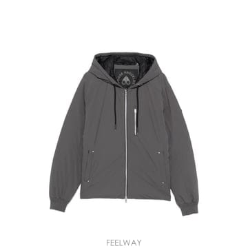 26 FW 무스너클 드로스트링 후드 로고 패치 재킷 M35MJ210 TP459206499