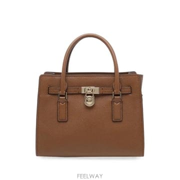 26 FW 마이클코어스 해밀턴 로고 펜던트 페블 텍스처 토트 백 30T6GNXS1L TP455925464