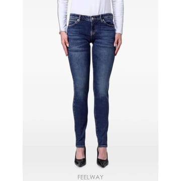 Armani 26 FW �Ƹ����� J06 ���� �� �� EW004736AF25755 TP45673031626 FW �Ƹ����� J06 ���� �� �� EW004736AF25755 TP456730