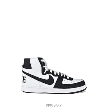 Comme des Garcons 26 FW �ĵ������� �ȹ� X ����Ű ����� �ΰ� ����ž ����Ŀ�� FD4159101 TP45422113626 FW �ĵ������� �ȹ� X ����Ű ����� �ΰ� ����ž ����