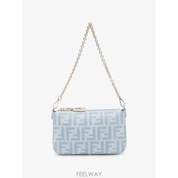 FENDI 26 FW ��� �ٰ�Ʈ �Ŀ�ġ 8BS073AY6Y TP45502973026 FW ��� �ٰ�Ʈ �Ŀ�ġ 8BS073AY6Y TP455029730