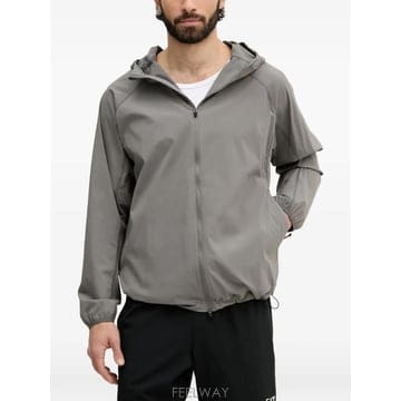 Armani 26 FW �̿��̼��� �ΰ� ��ġ �ĵ� ��Ŷ 7M001376AF21306 TP45568417826 FW �̿��̼��� �ΰ� ��ġ �ĵ� ��Ŷ 7M001376AF21306 T
