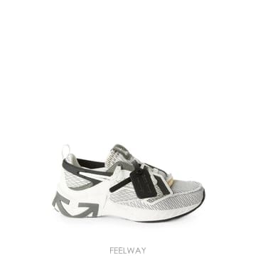 Off White 26 FW ����ȭ��Ʈ �����̽� �޸� ����Ŀ�� OF05804101 TP45936436826 FW ����ȭ��Ʈ �����̽� �޸� ����Ŀ�� OF05804101 TP4