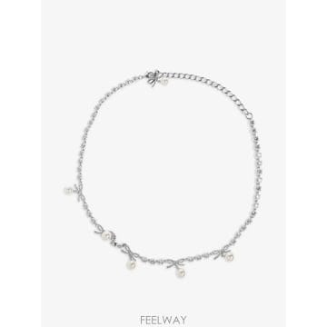 26 FW 셀프포트레이트 크리스털 장식 보우 네크리스 AW26600NSL TP458202104
