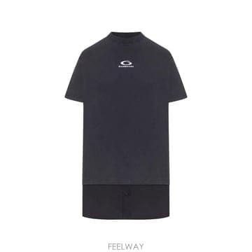 Balenciaga 26 FW �߷��þư� �ΰ� ������ Ƽ���� �巹�� 858621TTVU2 TP45922749626 FW �߷��þư� �ΰ� ������ Ƽ���� �巹�� 858621TTVU2
