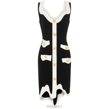 Moschino 26 FW ��Ű�� Ʈ�������� ��Ƽ�� �̵� �巹��  A04035417 TP45922748826 FW ��Ű�� Ʈ�������� ��Ƽ�� �̵� �巹��  A0403541