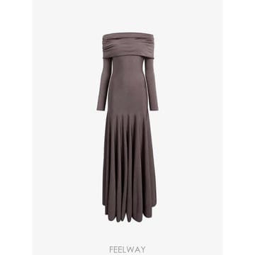Khaite 26 FW ī��Ʈ ���׽ý� ƼŸ�� �巹�� 18016429746 TP45929802126 FW ī��Ʈ ���׽ý� ƼŸ�� �巹�� 18016429746 TP4592