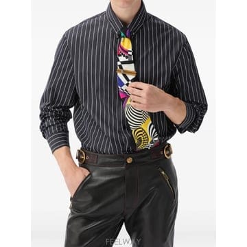 26 FW 베르사체 스트라이프 코튼 포플린 레귤러 셔츠 10268121A19191 TP458465989