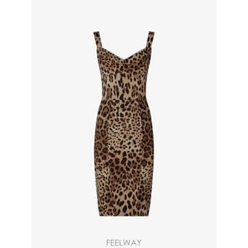 Dolce&Gabbana 26 FW ��ü�ذ��ٳ� �����ĵ� ����Ʈ ƫ �̵� �巹�� F63D4TFSADD TP45536009826 FW ��ü�ذ��ٳ� �����ĵ� ����Ʈ ƫ �̵� �巹�� F63D