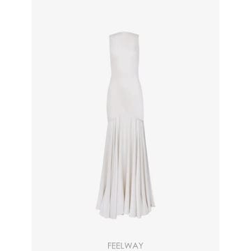 NINA RICCI 26 FW �ϳ���ġ ī�� �� �Ӹ��̵� �ƽ� �巹�� 26ACRO060SE1415U1230 TP45511207726 FW �ϳ���ġ ī�� �� �Ӹ��̵� �ƽ� �巹�� 26ACRO060S