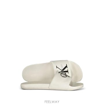 26 FW 캘빈클라인 로고 프린트 샌들 YM0YM01393 TP459040487