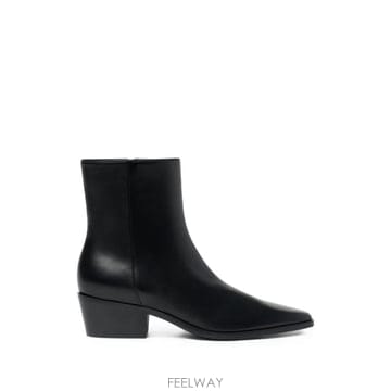 | Other Brand | 26 FW ��ī�ν� �Ϻ�� ������ �� ��Ŭ ���� AMBRARBOOTBLACALF TP45929157426 FW ��ī�ν� �Ϻ�� ������ �� ��Ŭ ���� AMBRARBOOTBL