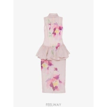 | Other Brand | 26 FW Aje �˸��� ���� �÷η� ����Ʈ �̺�� �巹�� 26SS5826 TP45939061326 FW Aje �˸��� ���� �÷η� ����Ʈ �̺�� �巹�� 26SS