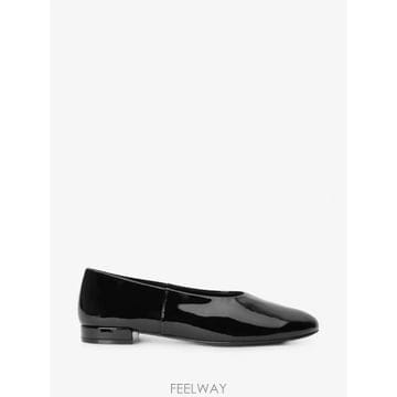 Stuart Weitzman 26 FW ��Ʃ��Ʈ�������� ���� �÷� �߷����� �÷� SO474PATBLK TP45874097326 FW ��Ʃ��Ʈ�������� ���� �÷� �߷����� �÷� SO474PA