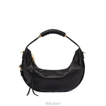 Moschino 26 FW ��Ű�� �е� �ڵ� ���� ��� �� MC4231PP0POA0 TP45938724126 FW ��Ű�� �е� �ڵ� ���� ��� �� MC4231PP0POA0 TP