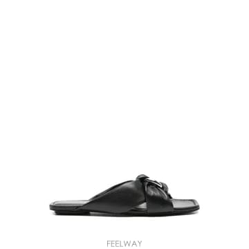 26 FW 스튜어트와이츠먼 링 디테일 매듭 슬라이더 샌들 SK867 TP454485190