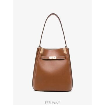 Tory Burch 26 FW �丮��ġ �� ������ ��Ŷ �� 183119 TP45695216526 FW �丮��ġ �� ������ ��Ŷ �� 183119 TP456952165