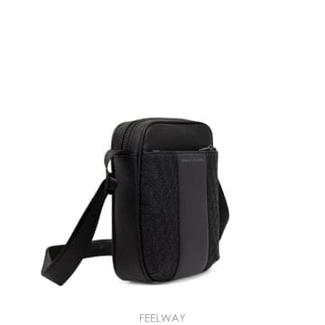 Armani 26 FW Armani Exchange logo print panelled messenger bag XM0026 FW Armani Exchange logo print panelled messenger ba