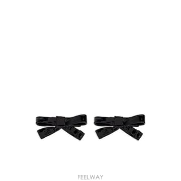 발렌시아가 보우 디테일 이어링 핑크