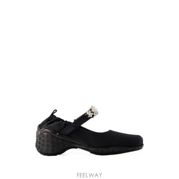 Simone Rocha 26 FW �ø� �λ� Runner Turbo embellished ballet flats BBT1TB07 T26 FW �ø� �λ� Runner Turbo embellished ballet flats 