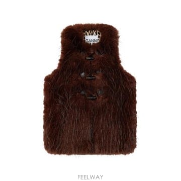 GANNI 26 FW ���� toggle fastening faux fur vest A1180022 TP45947112426 FW ���� toggle fastening faux fur vest A1180022 TP4